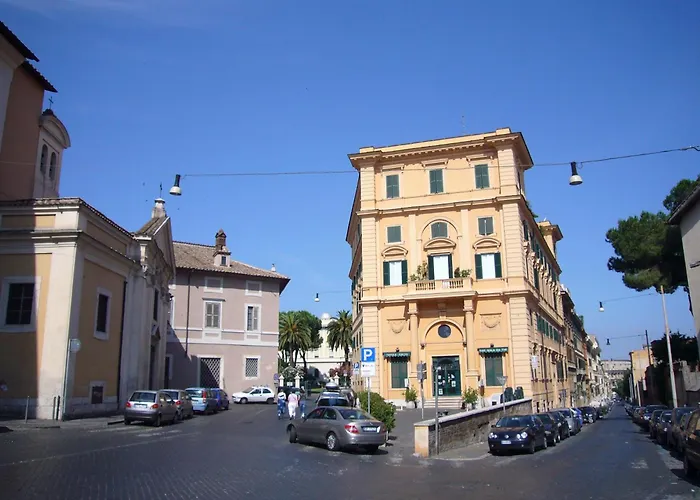 Mini Colosseo Daire Roma